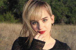 Képe Laure S