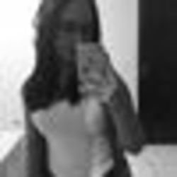 Image of Amanda Santos